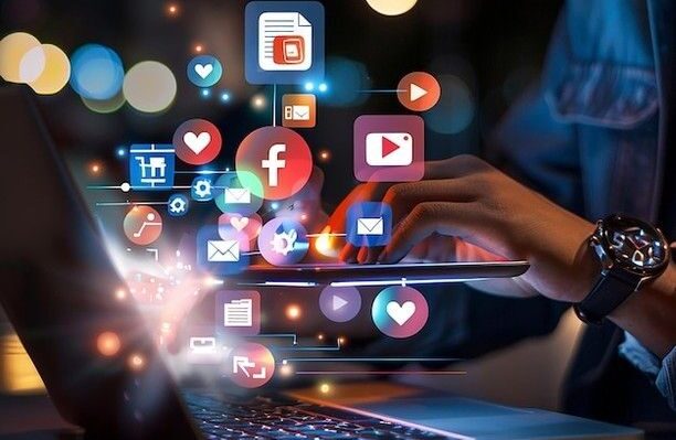 10 Skills You Need to Become a Great Social Media Manager